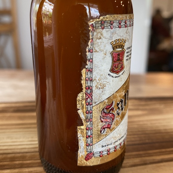 Vintage San Miquelon Beer 2oz Bottles from Brewery in Philippines (2) - Picture 6 of 14